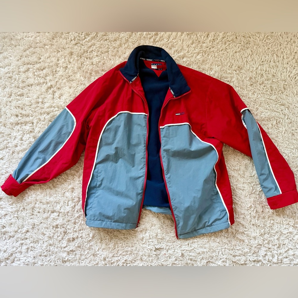 Vintage Tommy Hilfiger Men's Red and Gray Fleece- Lined Windbreaker